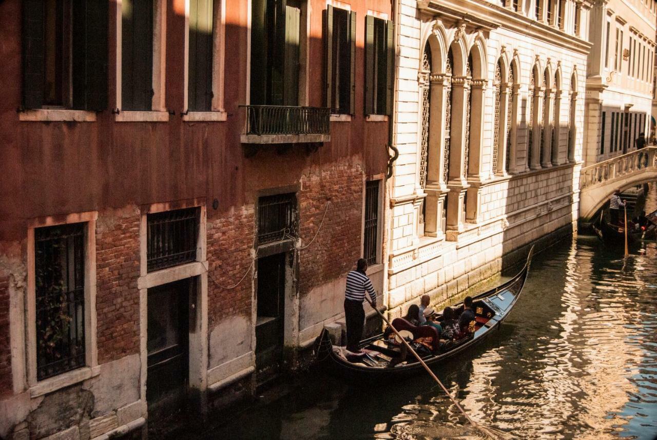 Palazzo Orseolo- Gondola View Ξενοδοχείο Βενετία Εξωτερικό φωτογραφία